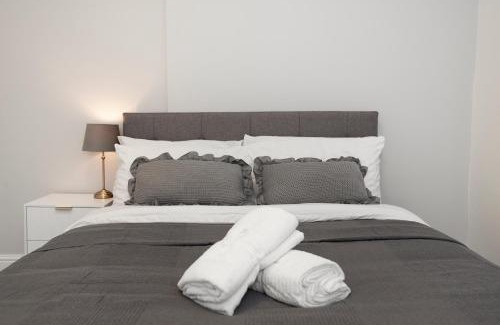 Golders Green Apartamento | Excellent, Three bedroom North London Apartment with Free Parking