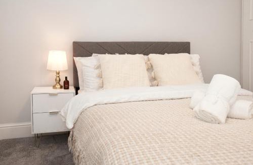 Golders Green Apartamento | Excellent, Three bedroom North London Apartment with Free Parking