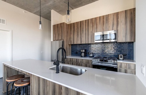 Near West Side Apartamento | Excellent West Loop 2BR w/ Gym, near Fulton Market & I-90, by Blueground