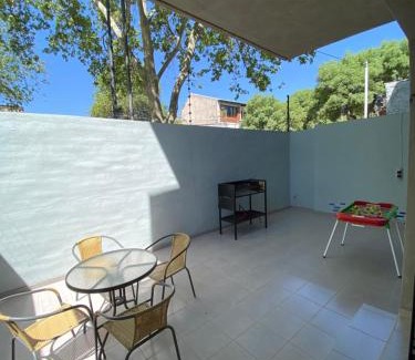 Mendoza City Center Apartamento | Excepcional apartamento, con patio cochera y parrilla en el centro