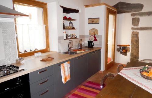 Cannero Riviera Casa | Excepcional 3 piezas Rustico con balcón con magníficas vistas al lago