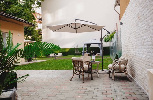 Old Town Apartamento | Exceptional 1-Bedroom Retreat in Cluj with a Luxurious Freestanding Tub