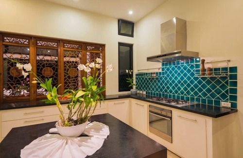 Wichit Villa | Excepcional casa noble frente a la playa
