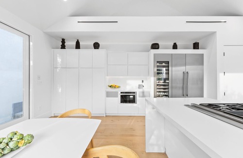 Westwood Casa | Exceptional Brand New Construction in the heart of the city W/ Designer finishes