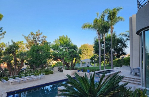 Fairbanks Ranch Casa | EXCEPTIONAL CONTEMPORARY EXECUTIVE HOME IN RANCHO SANTA FE, CA