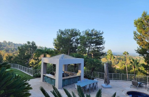 Fairbanks Ranch Casa | EXCEPTIONAL CONTEMPORARY EXECUTIVE HOME IN RANCHO SANTA FE, CA