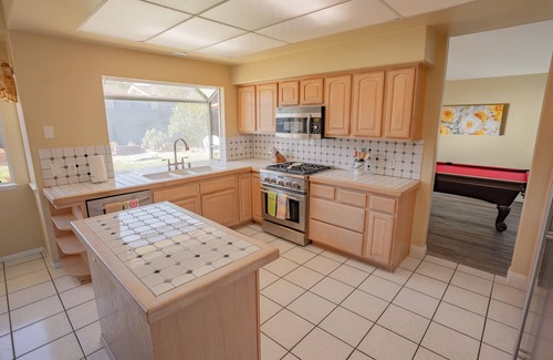 Camarillo Casa | Exceptional Custom Spacious Camarillo Home