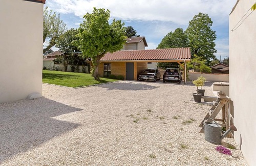 Sainte-Foy-les-Lyon Villa | Exceptional villa / Swimming pool /