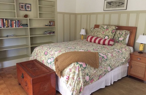 Upper East Casa | Exceptional Guesthouse With Classic Charm in a Great Location