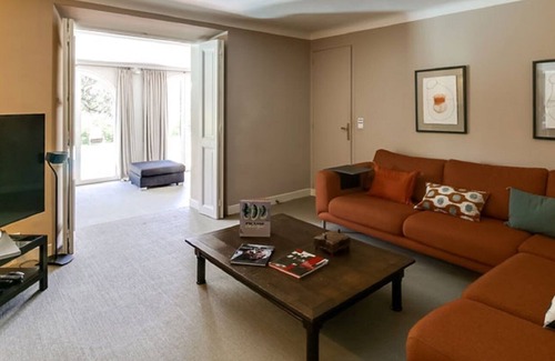 Le Suquet Villa | EXCEPTIONAL HOLIDAY ACCOMMODATION WITH SEA VIEWS IN CANNES LE BOCCA