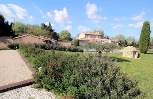 Noves Casa | Exceptional landhouse in Noves, Alpilles, none opposite, large pool, pets allowed (2).