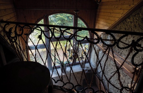 Weibern Casa | Exceptional old barn converted by an artist