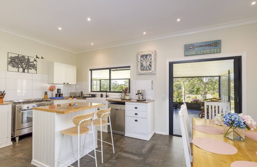 Beechmont Casa | Exceptional Property and Country Lifestyle Escape