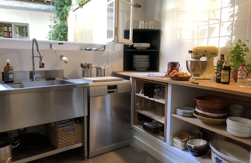 Marseillan Casa | Exceptional residence and outbuilding with heated pool in the heart of town