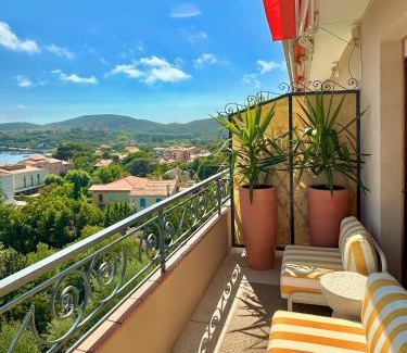 Agay Apartamento | Exceptional - Sea View - 6 People - Air Conditioning - Parking
