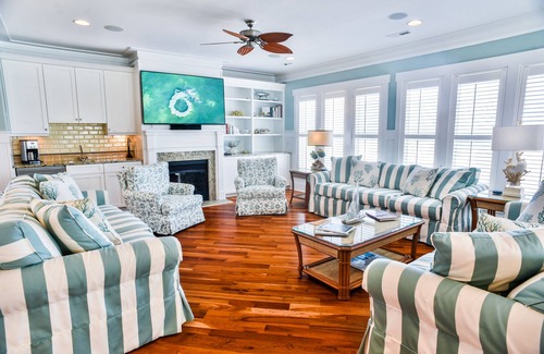 Wrightsville Beach Casa | Excepcional casa frente al mar con piscina en el corazón de Wrightsville Beach