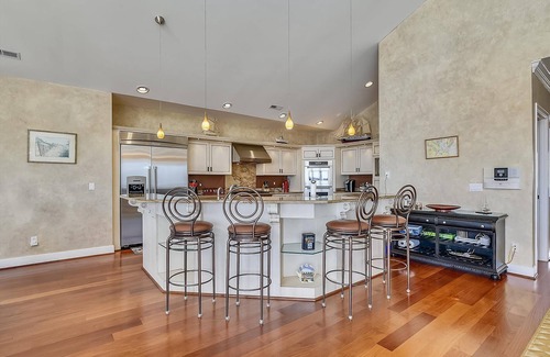 Bethany Beach Casa | EXCEPTIONAL VACATION HOME! Gorgeous Water Views, Outdoor Community Pool & much more! Book Today!!!