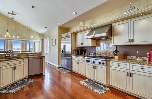 Bethany Beach Casa | EXCEPTIONAL VACATION HOME! Gorgeous Water Views, Outdoor Community Pool & much more! Book Today!!!