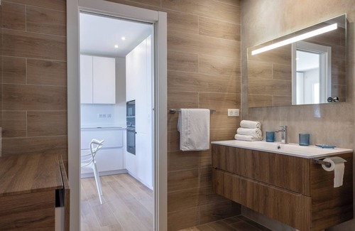 Porticcio Casa | Villa excepcional con vista panorámica al mar – piscina y cerca de la playa