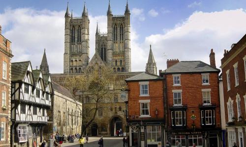 Lincoln Casa | Exchequergate