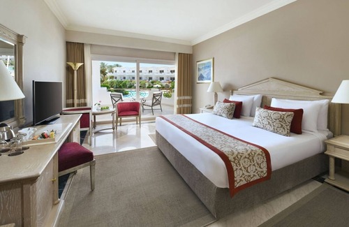 Ras Umm Sid Hotel | Exclusive Adults-Only Escape: 3 Sea-view Rooms + Tennis, Pools & Water Sports