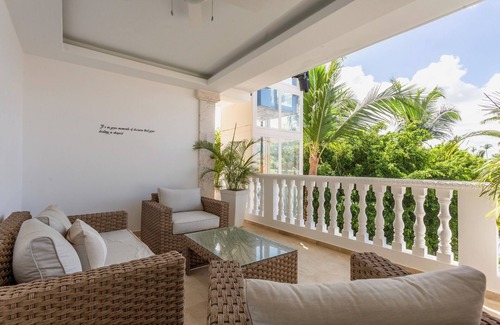 El Cortecito Casa | 10BR Villa with pool and daily cleaning service