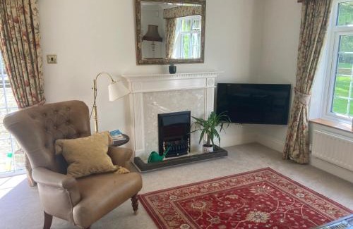 Hellidon Apartamento | Exclusive 2 Bedroom Apartment with Summer House and Hot Tub