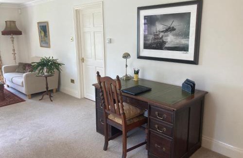 Hellidon Apartamento | Exclusive 2 Bedroom Apartment with Summer House and Hot Tub