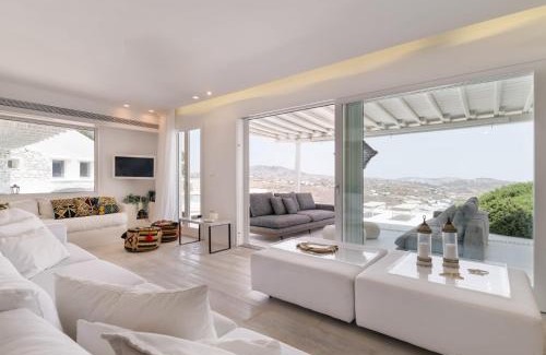 Psarou Villa | Exclusive Above Nammos Villa Villa Mystique Overlooking Famous Nammos Barrestaurant Infinity Pool Outdoor Bar And Bbq Mykonos