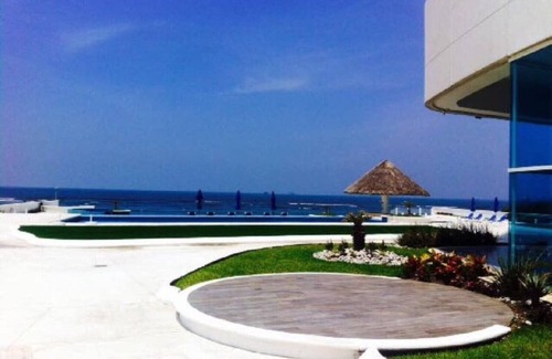 Boca del Rio Condominio | Exclusive apartment with sea view