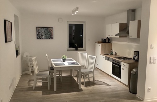 Großraschen Condominio | Exclusivo apartamento en el lago Großräschen con terraza