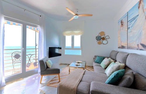 Cadiz Apartamento | Exclusive apartment in front of the sea. Victoria