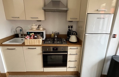 Kensal Green Casa | Exclusive Apartment with terrace, garage, gym in Georgian Residence well located