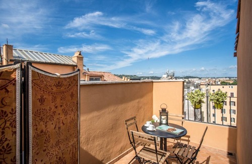 Quartiere III Pinciano Apartamento | Exclusive attic with private terrace right in front of Piazza Del Popolo, with unique panoramic view