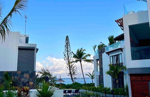 Belle Mare Apartamento | Exclusive beachfront apartment