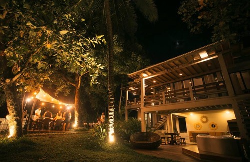 Danao City Casa | Exclusive Beachfront Villa w/Outdoor Tub & Kayaks
