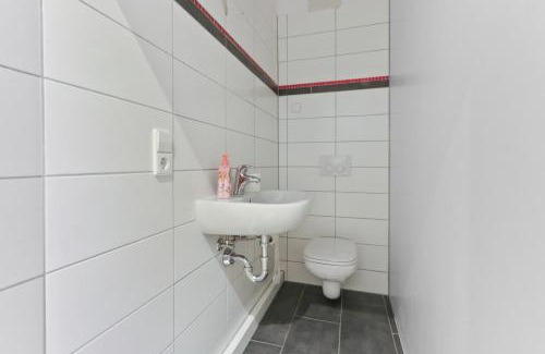 Dresden Apartamento | Exclusive Bungalow! 4 rooms, 8 people, 2x parking