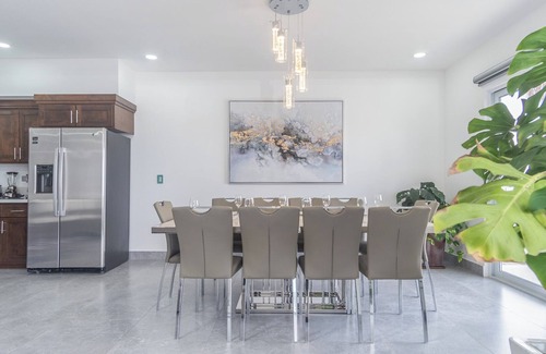 La Choya Casa | Exclusive: Casa Atardecer with Stunning Laguna Views at Islas Del Mar