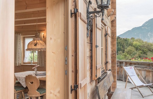 Sautens Chalet De Esquí | Exclusive chalet in Ötztal with Swiss stone pine infrared sauna - pure relaxation in Tyrol!