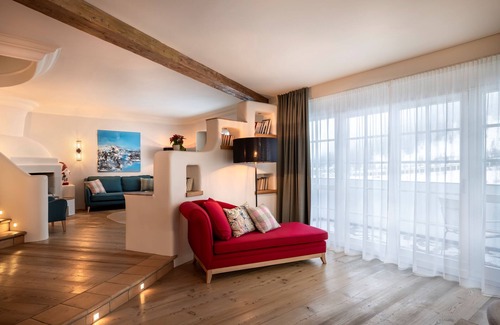 Obertauern Chalet De Esquí | Exclusive chalet with direct access to ski slopes (ski in / ski out)