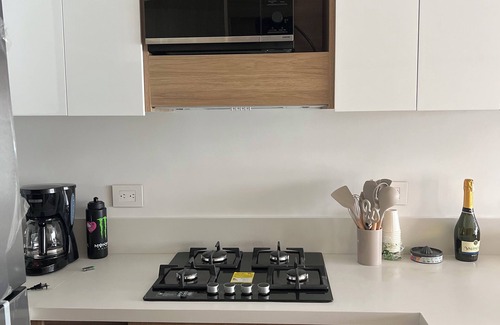 Zona Norte Apartamento | Exclusivo apto Baia Kristal con playa artificial