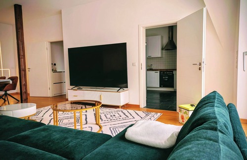 Bahnhofsviertel Apartamento | Exclusive family residence with roof terrace, sauna and entertainment
