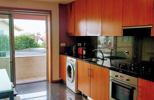 Portela Apartamento | ¡Piso exclusivo, familiar con piscina privada, jardines y parque infantil!
