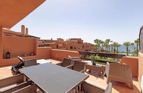 New Golden Mile Casa | Exclusive frontline beach penthouse