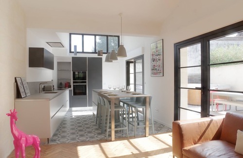 Talence Casa | Casa de 140 m2 con 3 habitaciones y hermosa terraza