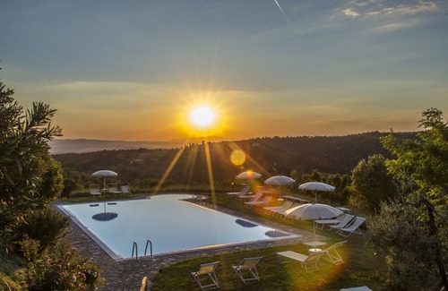 Castellina in Chianti Apartamento | Villa exclusiva en medio de Chianti con piscina y vista