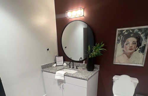 Historic Waverly Condominio | Exclusive Luxury 3BD/2BR Condo Near Downtown Nashville!