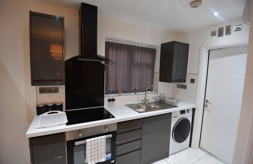 Hanham Apartamento | Exclusive!! Newly Refurbished 1-bed Apt, near Bristol City Centre,UK
