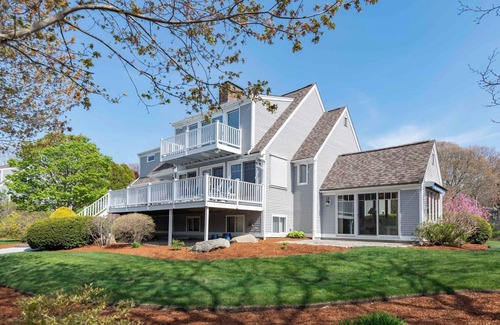 North Falmouth Casa | Exclusive North Falmouth Waterfront with Dock!
