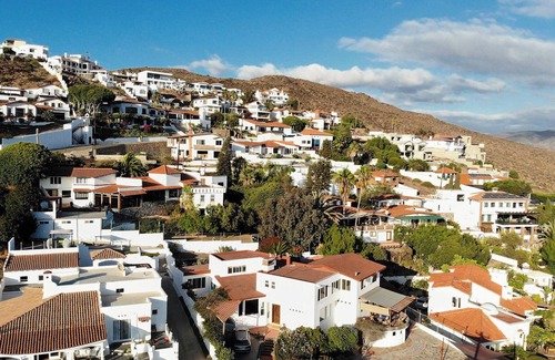 El Sauzal Casa | Exclusive private home with 180° ocean view